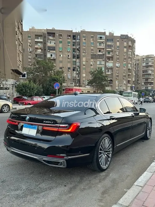 بي ام دبليو 730 2021 أسود مستعملة للبيع - 3
