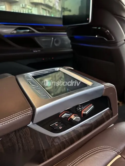 بي ام دبليو 730 2021 أسود مستعملة للبيع - 9