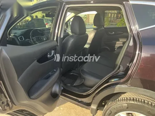 نيسان قشقاي 2017 بني مستعملة للبيع - 8