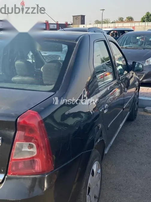 رينو لوجان 2012 أسود مستعملة للبيع - 1