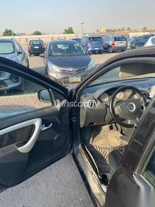 رينو لوجان 2012 أسود مستعملة للبيع - 3