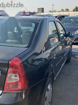 رينو لوجان 2012 أسود مستعملة للبيع