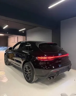 بورش ماكان 2026 أسود جديدة للبيع