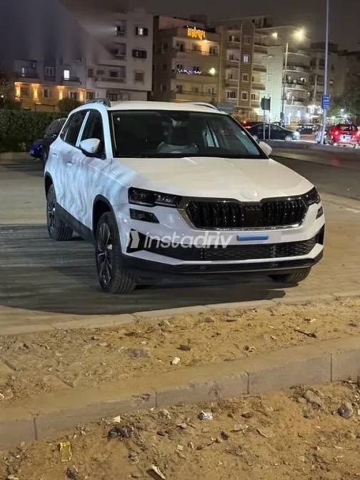 سكودا كاروك 2026 أبيض جديدة للبيع - 1