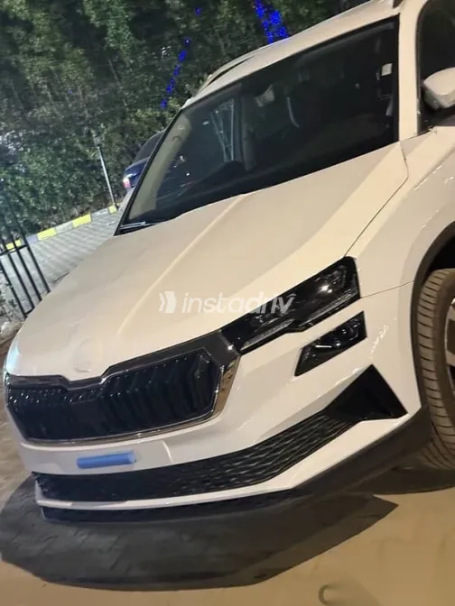 سكودا كاروك 2026 أبيض جديدة للبيع - 2