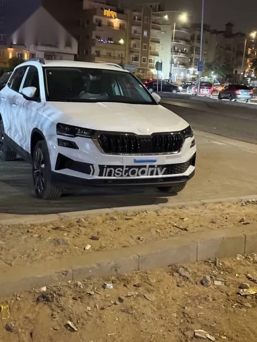 سكودا كاروك 2026 أبيض جديدة للبيع - 3