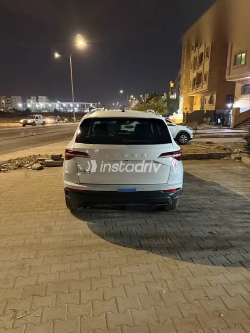 سكودا كاروك 2026 أبيض جديدة للبيع - 10