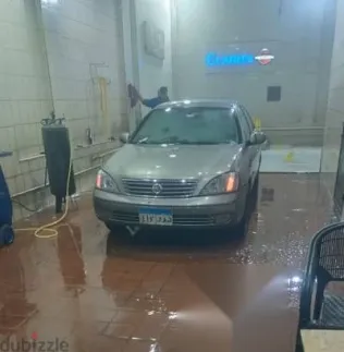 نيسان صنى 2010 فضي مستعملة للبيع