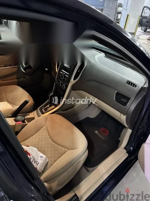 شيفروليه أوبترا 2019 أزرق غامق مستعملة للبيع - 1