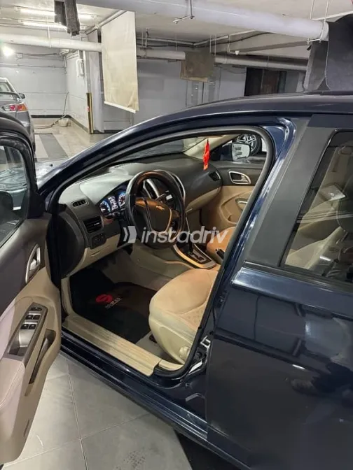 شيفروليه أوبترا 2019 أزرق غامق مستعملة للبيع - 7