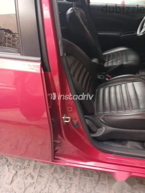 Nissan Sunny 2023 Red Used for Sale - 5
