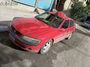 اوبل فيكترا 1998 أحمر مستعملة للبيع