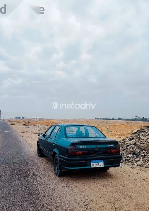 رينو 19 1997 أخضر مستعملة للبيع - 2