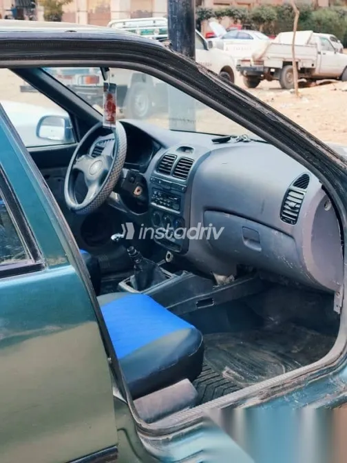 رينو 19 1997 أخضر مستعملة للبيع - 4