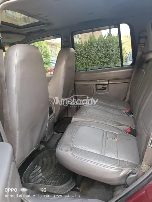 فورد اكسبلورر 1999 أحمر مستعملة للبيع - 7