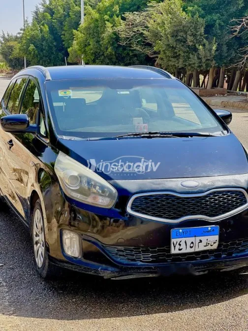 Kia Carens 2014 Black Used for Sale - 10