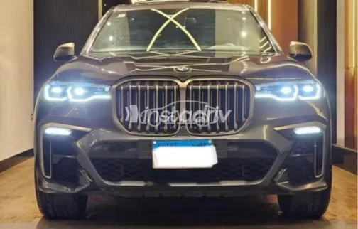 BMW X7 2020 Silver Used for Sale - 1