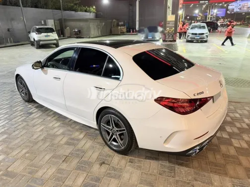 مرسيدس C 200 2024 أبيض مستعملة للبيع - 3