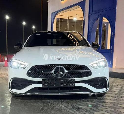 مرسيدس C 200 2024 أبيض مستعملة للبيع - 7