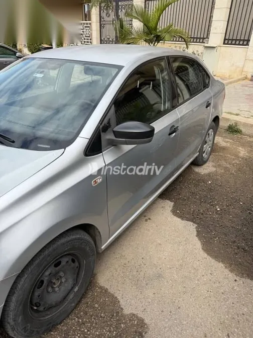 فولكس فاغن بولو 2014 فضي مستعملة للبيع - 5