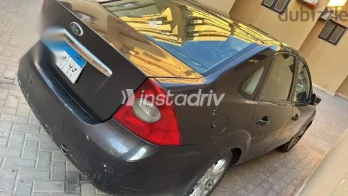 Ford Focus 2009 Black Used for Sale - 9