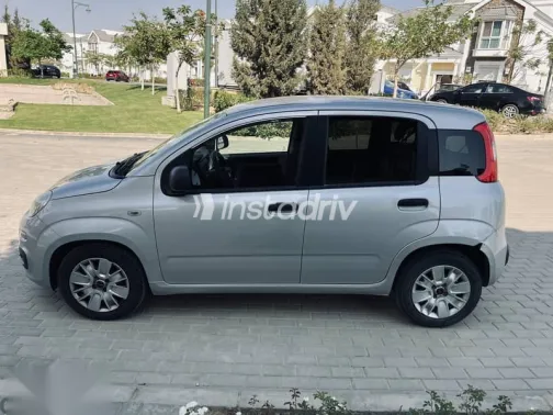 فيات باندا 2017 فضي مستعملة للبيع - 3