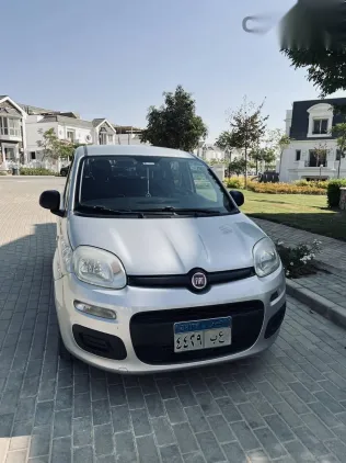 فيات باندا 2017 فضي مستعملة للبيع