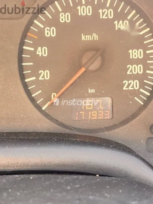 اوبل أسترا 2006 فضي مستعملة للبيع - 5