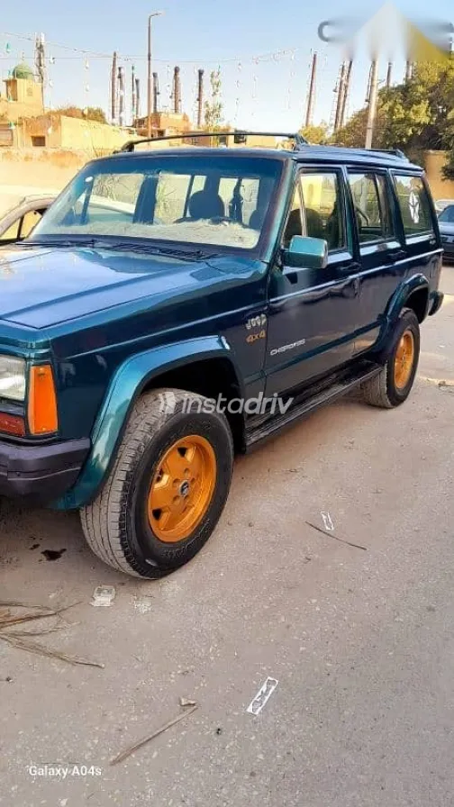 جيب شيروكي 1996 أخضر جديدة للبيع - 3