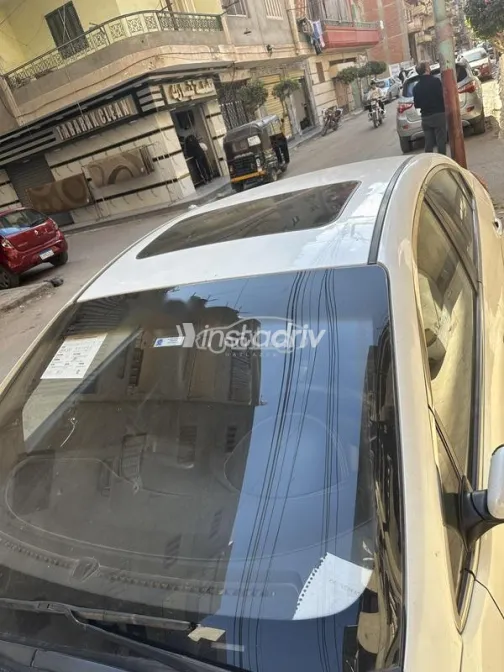 Kia Cerato 2016 White Used for Sale - 3