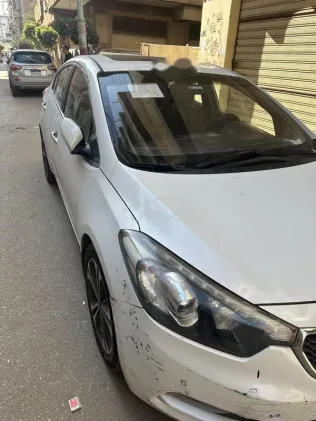 Kia Cerato 2016 White Used for Sale