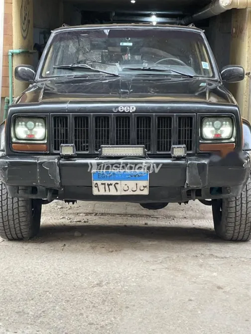 Jeep Cherokee 1998 Black Used for Sale - 1