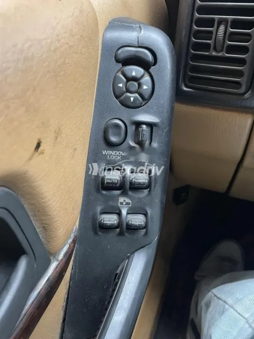 Jeep Cherokee 1998 Black Used for Sale - 3