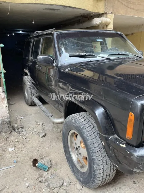 Jeep Cherokee 1998 Black Used for Sale - 8