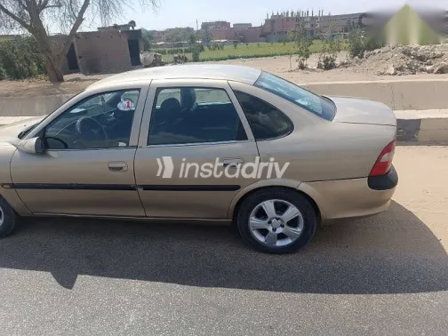 Opel Vectra 1999 Gold Used for Sale - 8