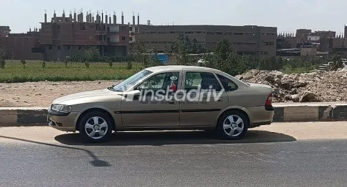 Opel Vectra 1999 Gold Used for Sale - 10