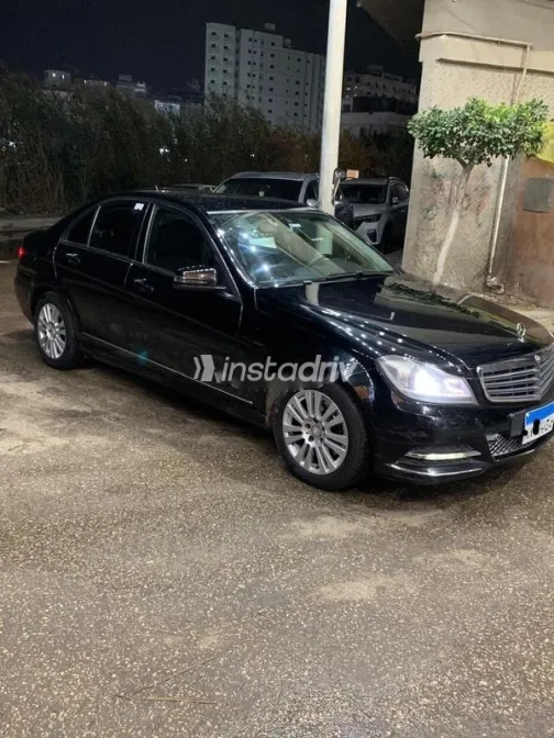 Mercedes C 180 2013 Black Used for Sale - 2