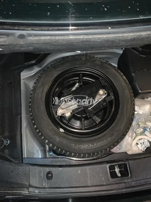 Mercedes C 180 2013 Black Used for Sale - 5