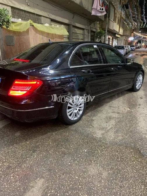 Mercedes C 180 2013 Black Used for Sale - 7