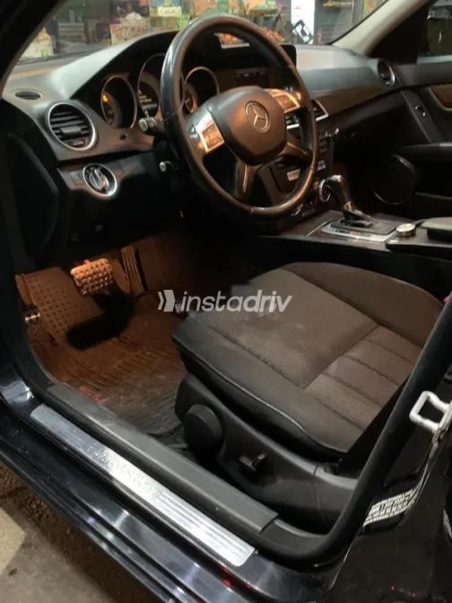 Mercedes C 180 2013 Black Used for Sale - 8