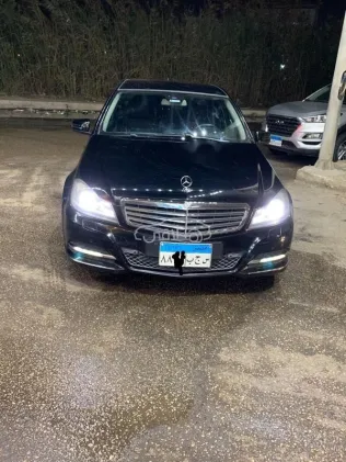 مرسيدس C 180 2013 أسود مستعملة للبيع