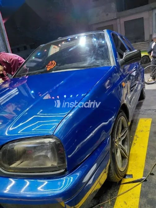 فولكس فاغن جولف 1992 أزرق غامق مستعملة للبيع - 2