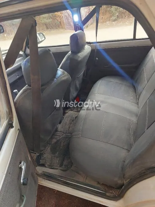 فيات 128 2006 أبيض مستعملة للبيع - 7