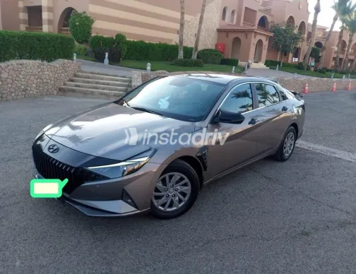 هيونداي إلنترا سى ان 7 2021 أبيض مستعملة للبيع - 4