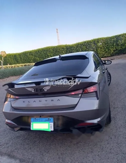 هيونداي إلنترا سى ان 7 2021 أبيض مستعملة للبيع - 5