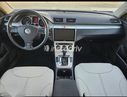 Volkswagen Passat 2009 Silver Used for Sale - 3