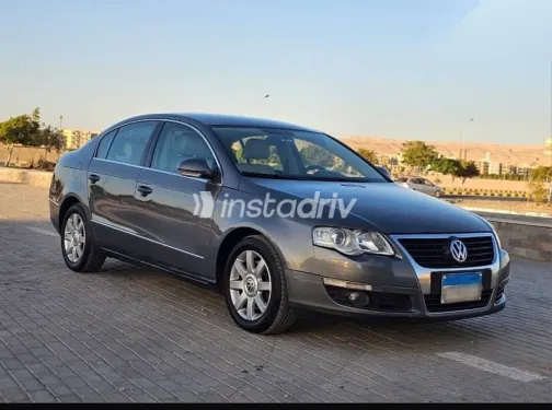 Volkswagen Passat 2009 Silver Used for Sale - 4