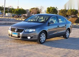 Volkswagen Passat 2009 Silver Used for Sale