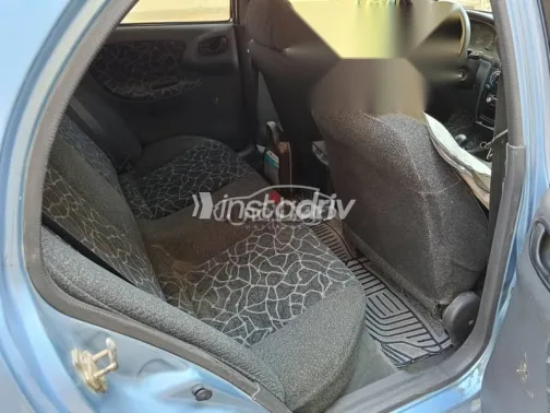 دايو لانوس 2007 أزرق غامق مستعملة للبيع - 2