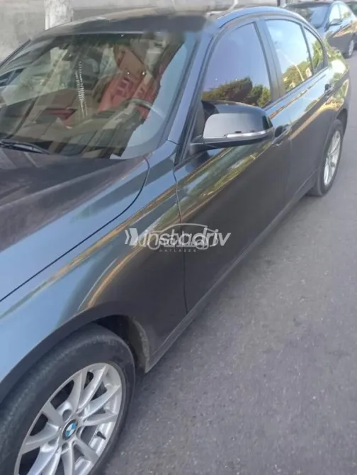 بي ام دبليو 316 2015 أبيض مستعملة للبيع - 4